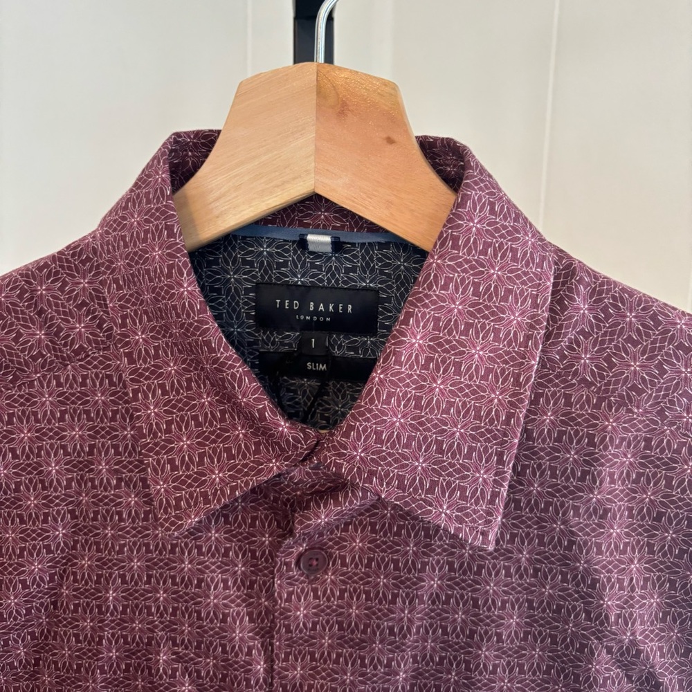 Ted Baker London NWT Men’s 1 - XS Maroon Geometric Star Slim Fit Shirt *NOTE